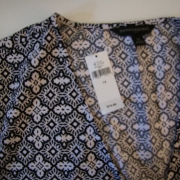 Banana Republic Wrap Dress with Tie Sleeve Size 14 NWT - Picture 11 of 13